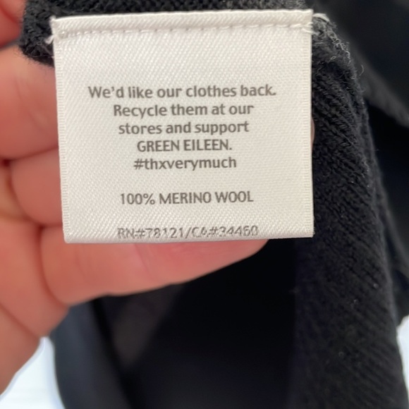 Eileen Fisher | 100% Merino Wool Drop Shoulder Long Sleeve Gray Striped Sweater - Picture 10 of 10